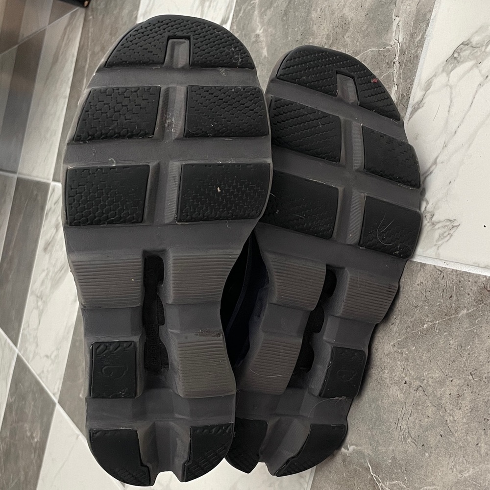 On Running Men’s Cloudnova Sneakers in Black and Gray - Picture 8 of 11